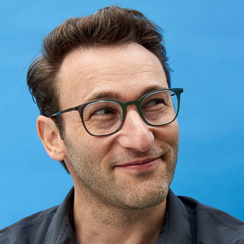 Simon Sinek discussing leadership and inspiration